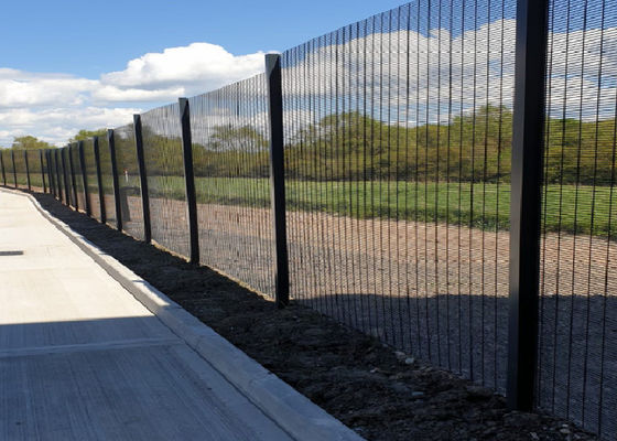 358 Anti Climb Security Fence Galvanized Steel Mesh 76.2mm x 12.7mm