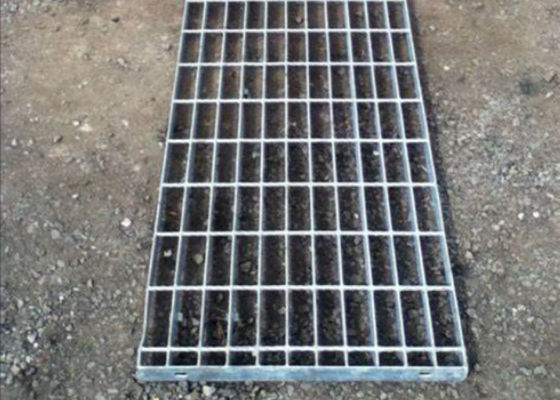 Hot-Dip Galvanized Steel Walkway Grating 600x3000mm Recycled