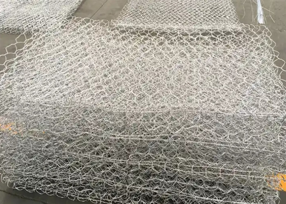 曲がったガビオンワイヤ網の穴 60x80mm / 80x100mm / 100x120mm