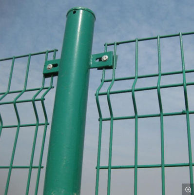 三角形の重いゲージの鉄条網は、溶接された鉄条網低炭素鋼鉄にパネルをはめます