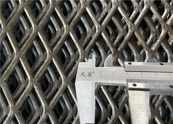 低炭素鋼鉄建物のための0.5mm電流を通された拡大された金属板